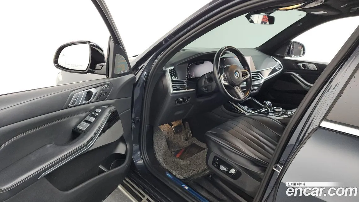 BMW X7 2021 из KR, фото 10