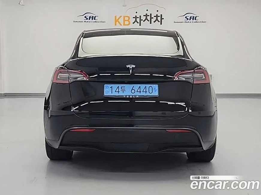 Tesla Model Y 2023 из KR, фото 3