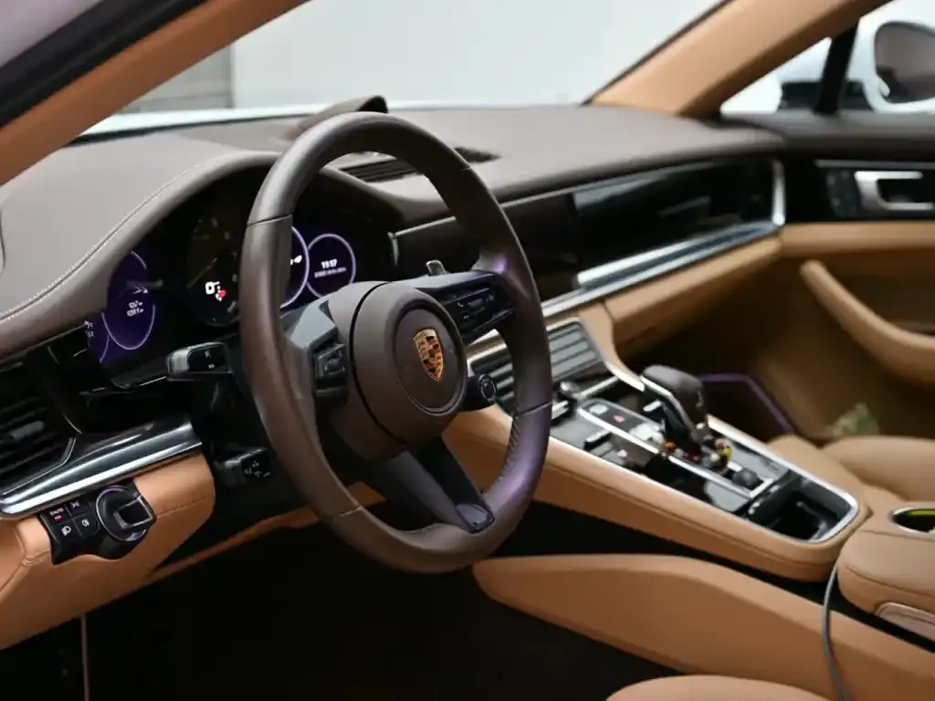 Porsche Panamera Hybrid 2023 из CN, фото 6