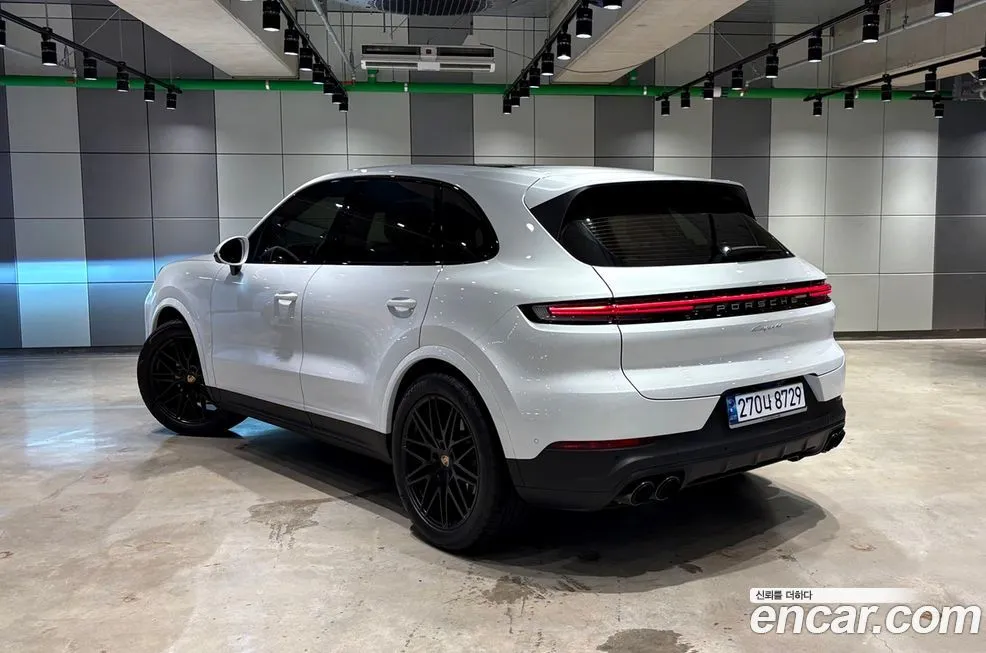 Porsche Cayenne 2025 из KR, фото 8