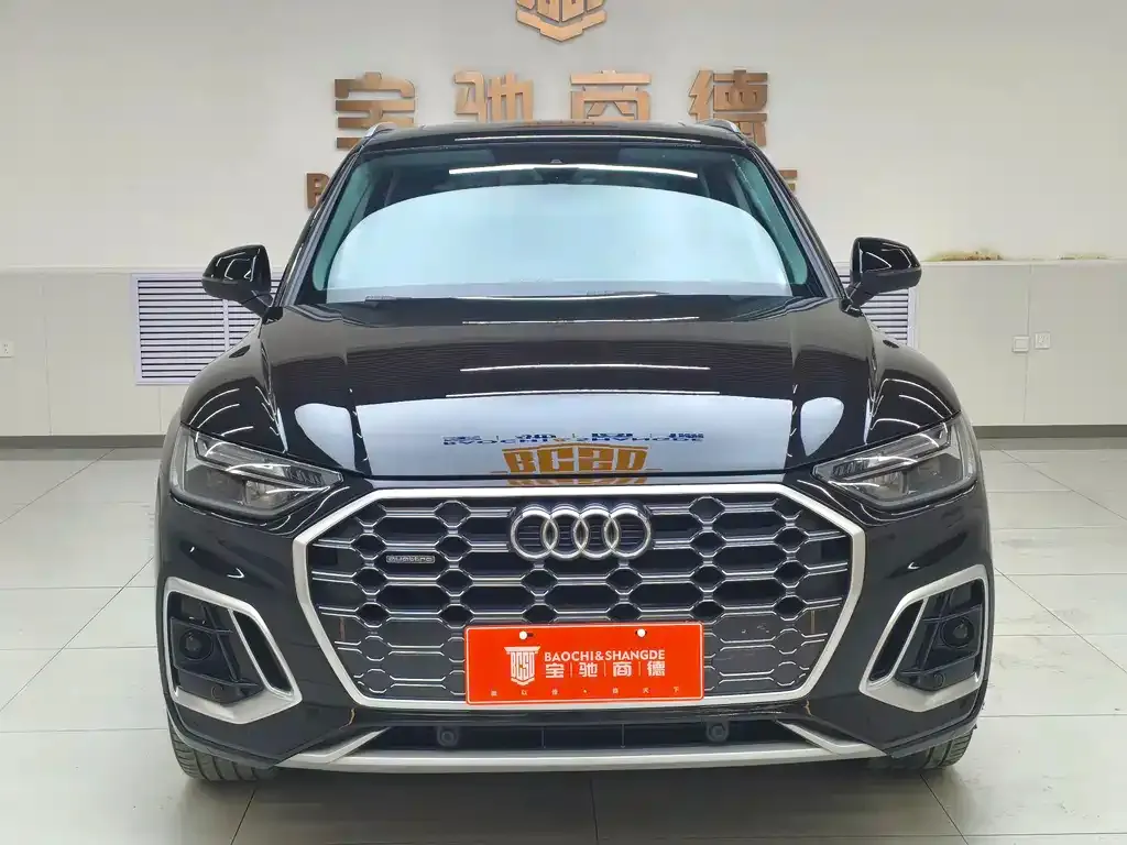 Audi Q5L 2022 из CN, фото 2