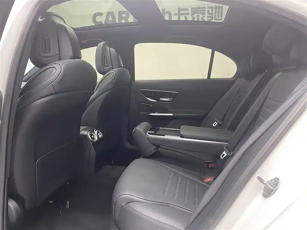 Mercedes-Benz C-Class 2023 из CN, фото 10