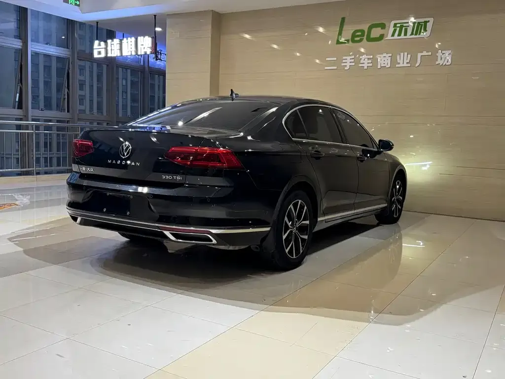 Volkswagen Magotan 2023 из CN, фото 6