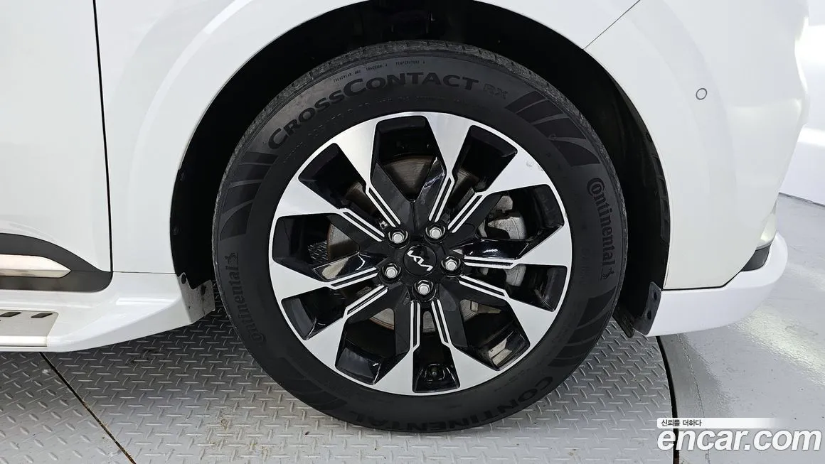 Kia Carnival 2023 из KR, фото 5