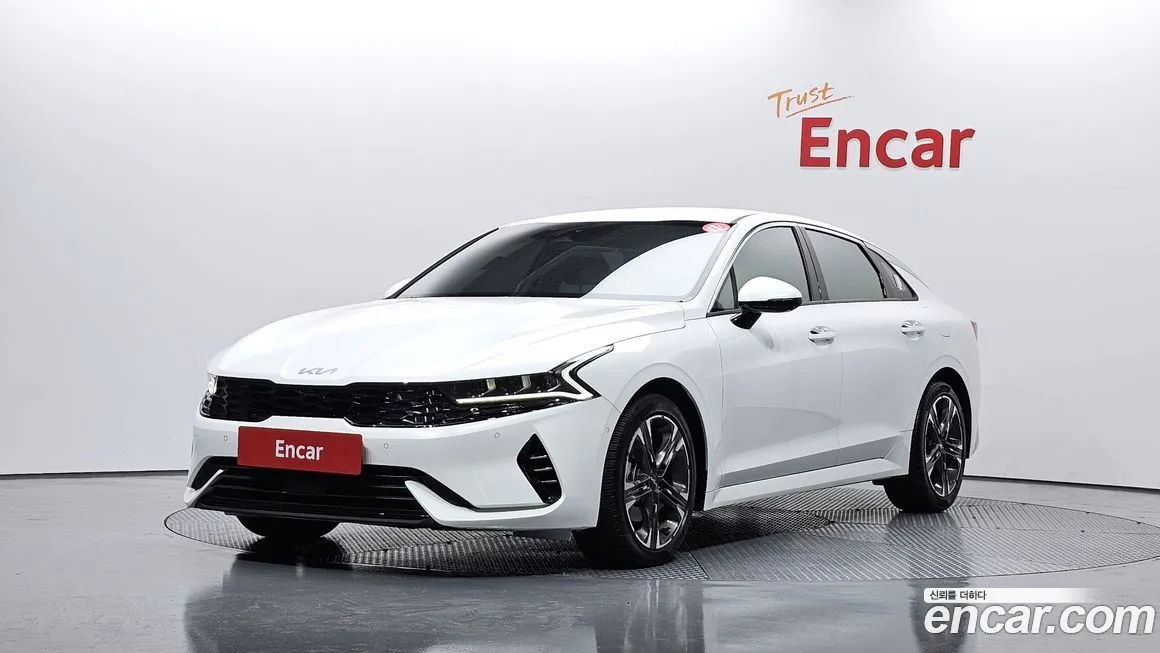 Kia K5 2023 из KR, фото 1