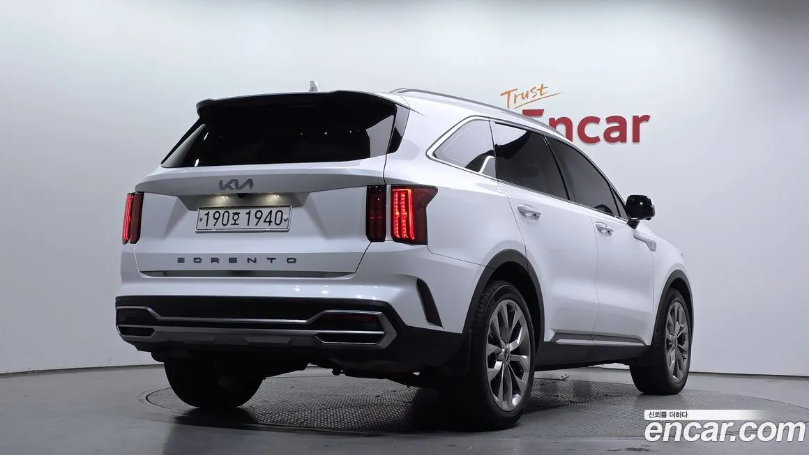 Kia Sorento 2022 из KR, фото 2
