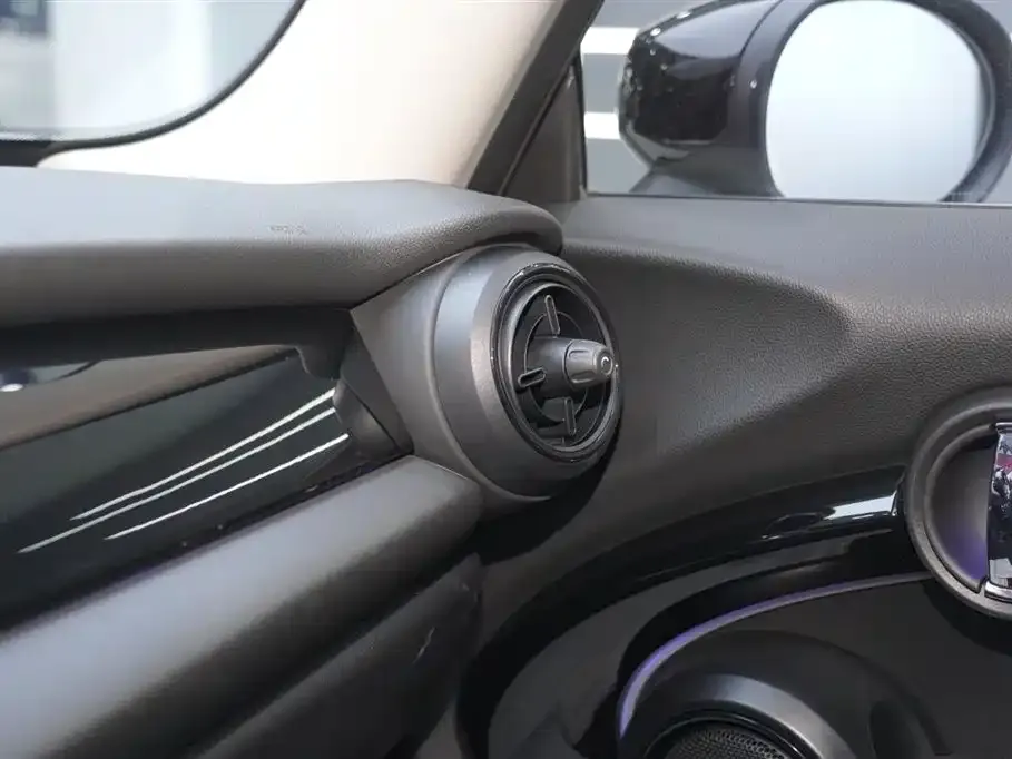 MINI Cooper (3-door) 2022 из CN, фото 10