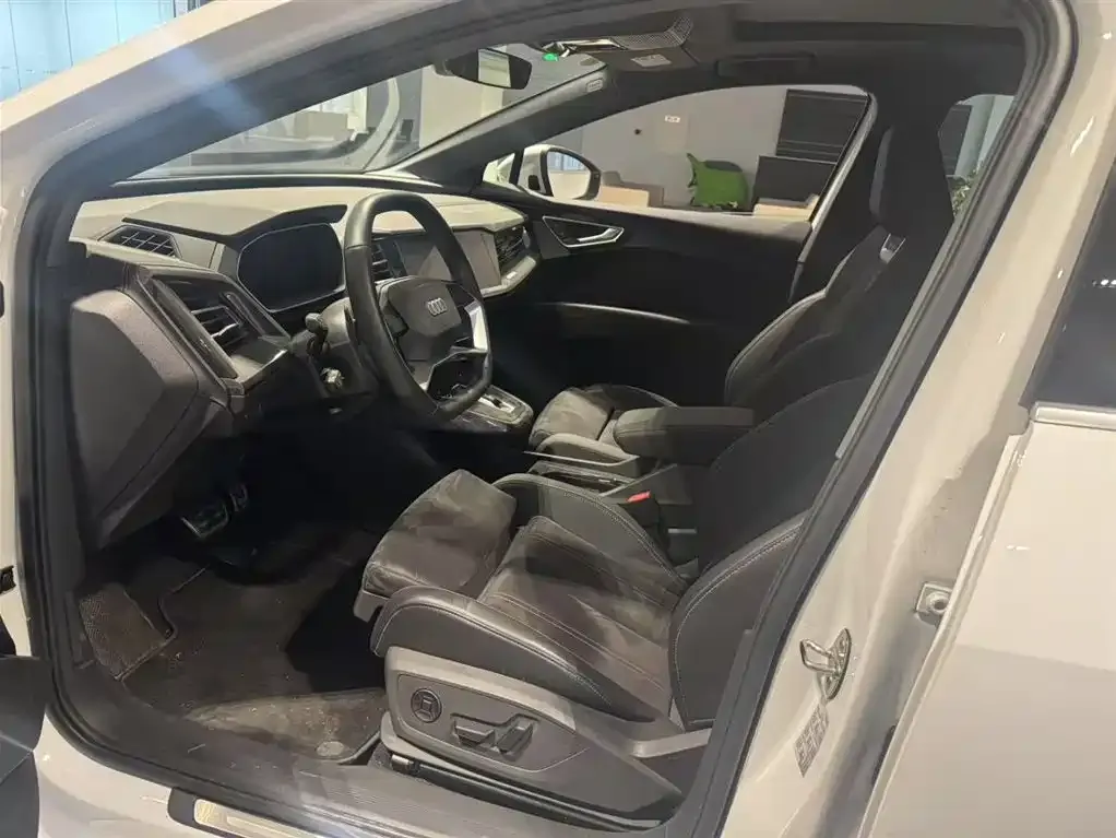 Audi Q4 e-tron 2023 из CN, фото 2