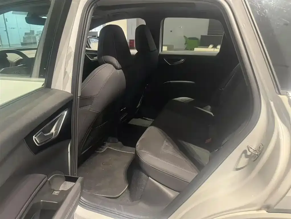 Audi Q4 e-tron 2023 из CN, фото 5