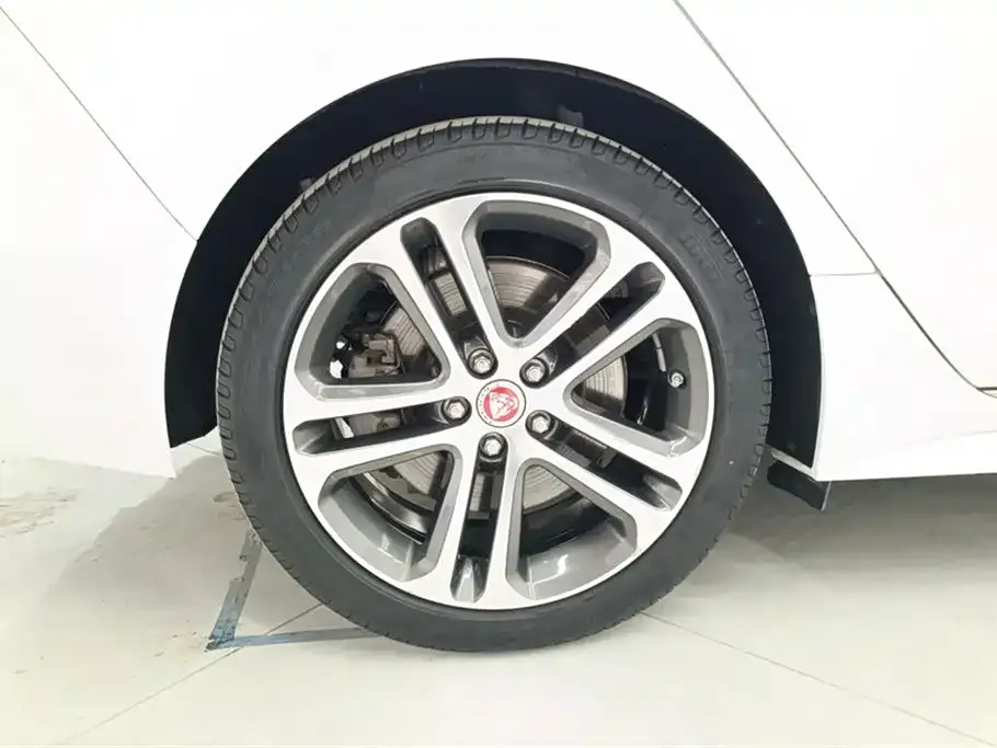 Jaguar XEL 2021 из CN, фото 6