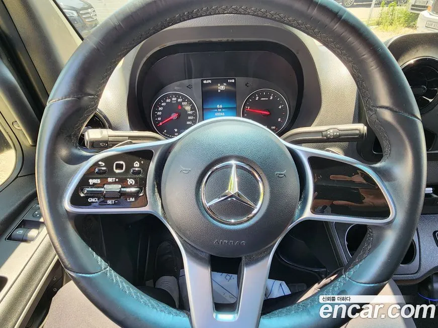 Mercedes-Benz Sprinter 2023 из KR, фото 9