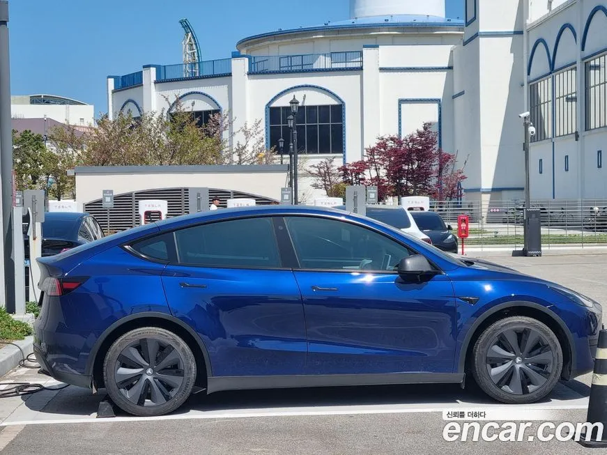 Tesla Model Y 2023 из KR, фото 9