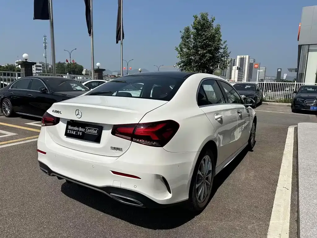 Mercedes-Benz A-Class 2022 из CN, фото 7