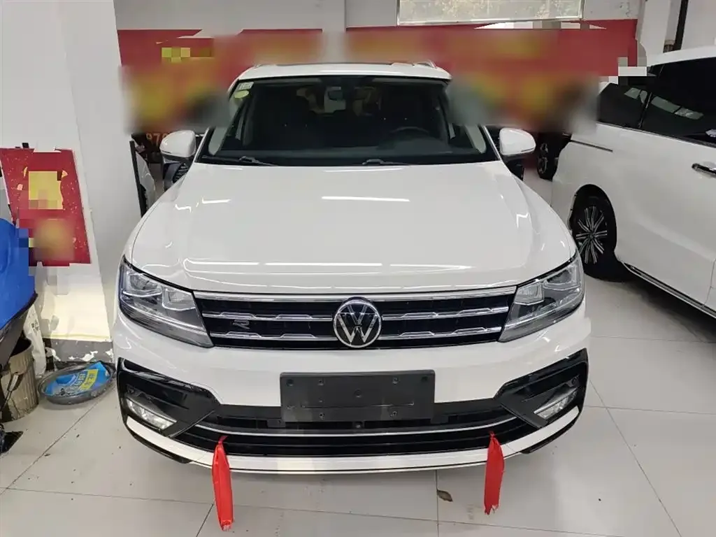Volkswagen Tiguan L 2021 из CN, фото 3