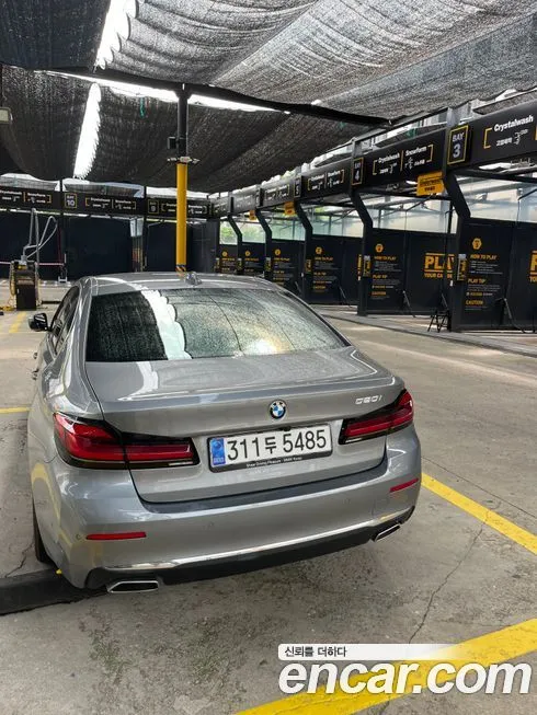 BMW 5-Series 2023 из KR, фото 2