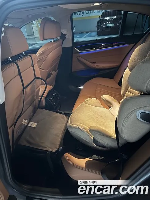 BMW 5-Series 2023 из KR, фото 7