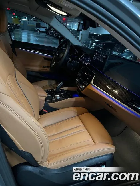 BMW 5-Series 2023 из KR, фото 8