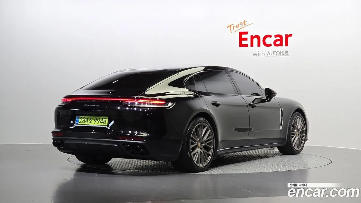 Porsche Panamera 2021 из KR, фото 2