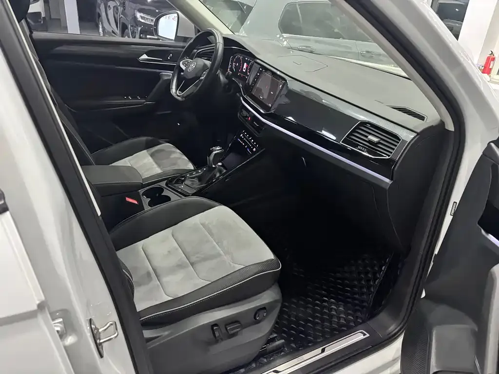 Volkswagen X 2021 из CN, фото 7