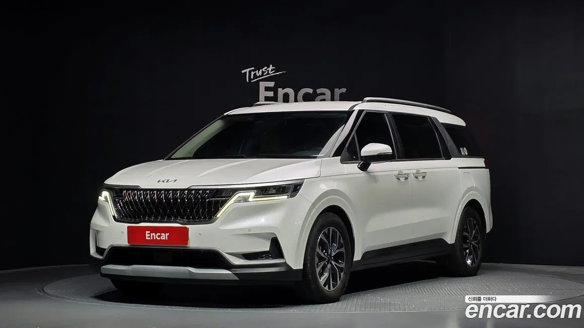 Kia Carnival 2023 из KR, фото 1