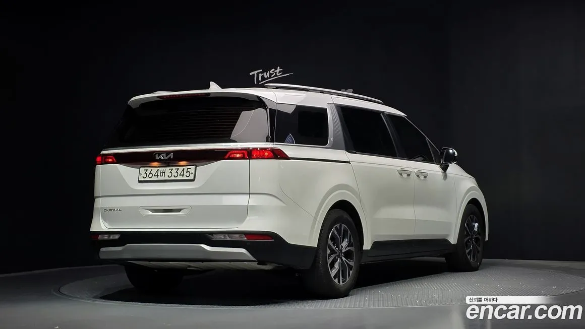 Kia Carnival 2023 из KR, фото 2