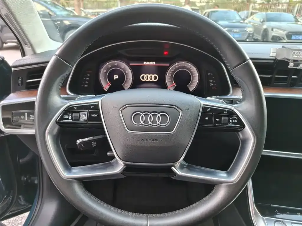 Audi A6 (Import) — фото 5