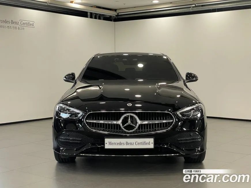 Mercedes-Benz C-Class 2024 из KR, фото 2