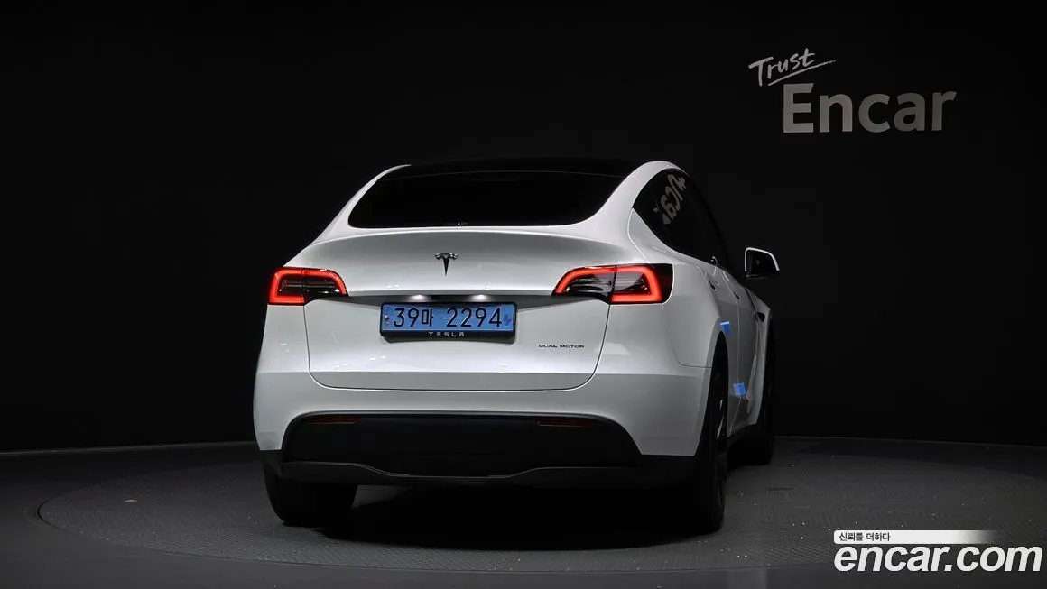 Tesla Model Y 2024 из KR, фото 4