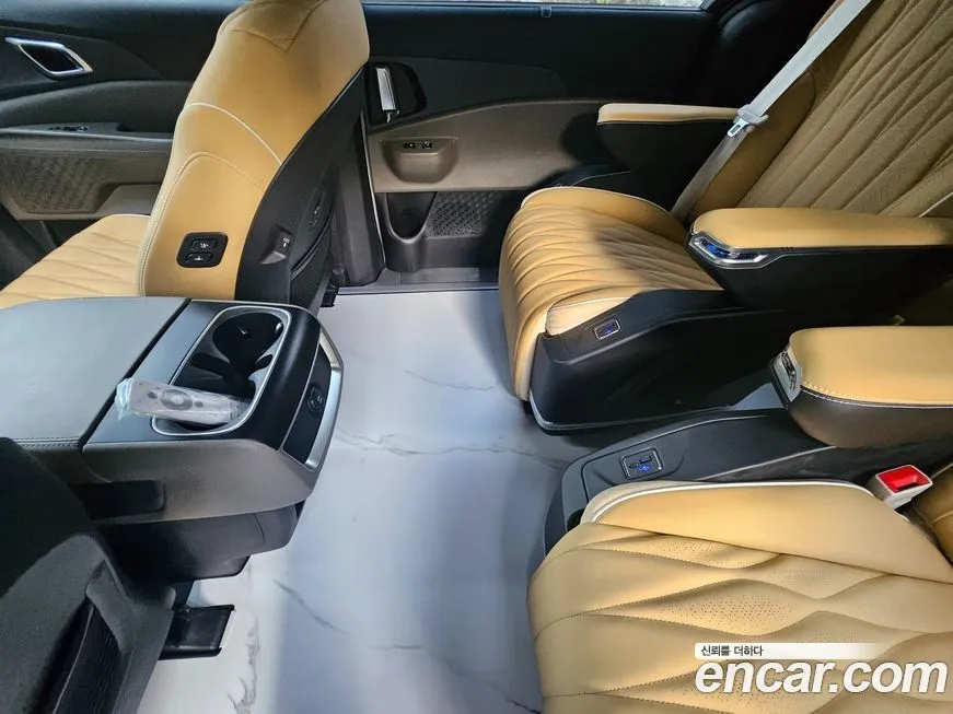 Kia Carnival 2024 из KR, фото 9