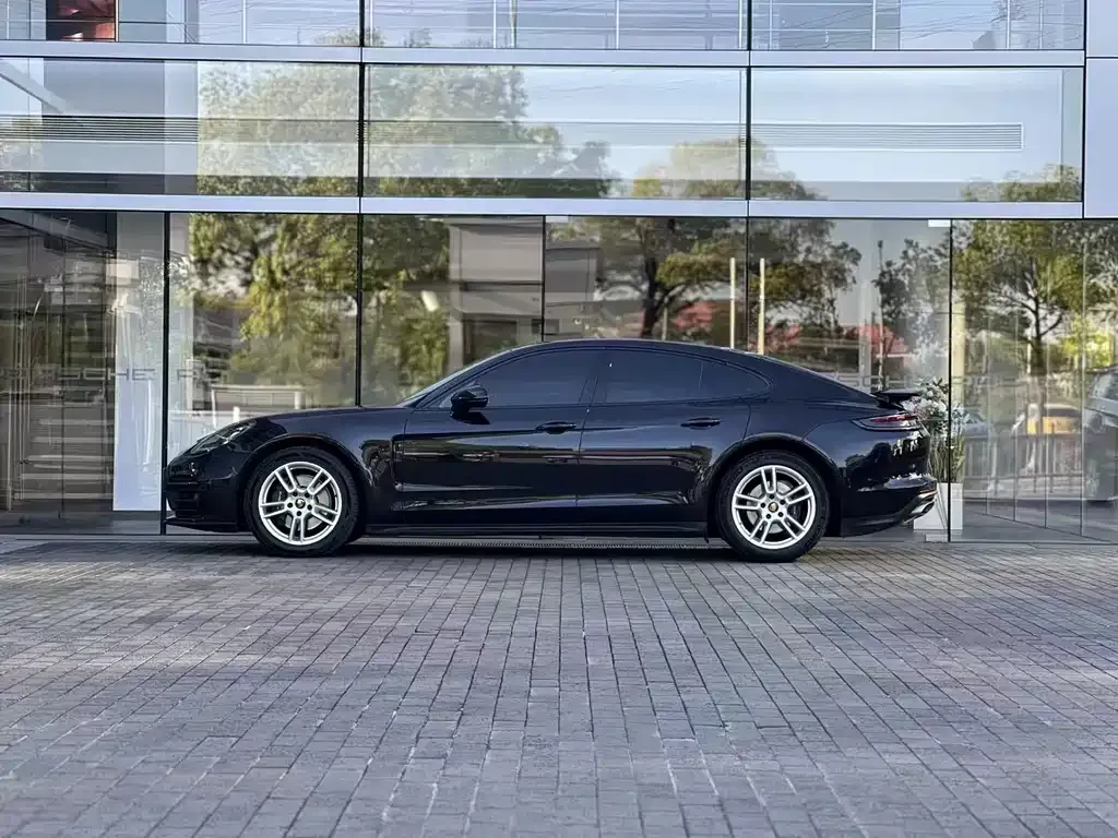 Porsche Panamera 2021 из CN, фото 3