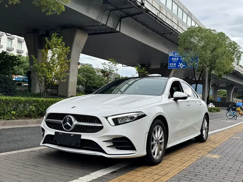 Mercedes-Benz A-Class 2021 из CN, фото 1