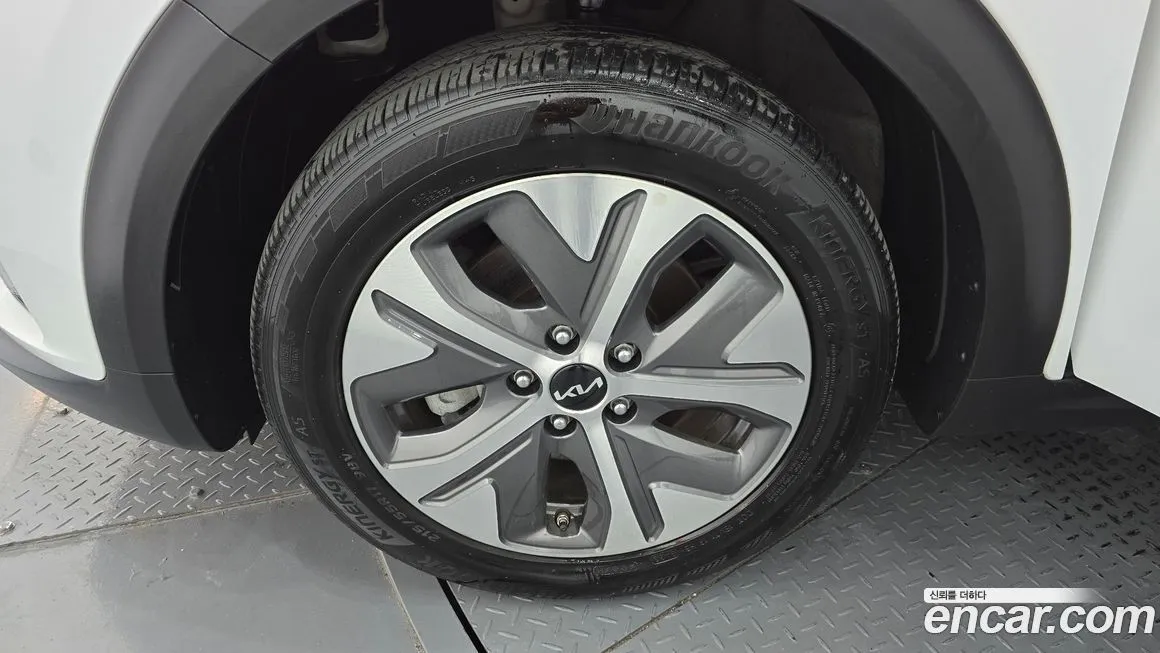 Kia Niro 2022 из KR, фото 5