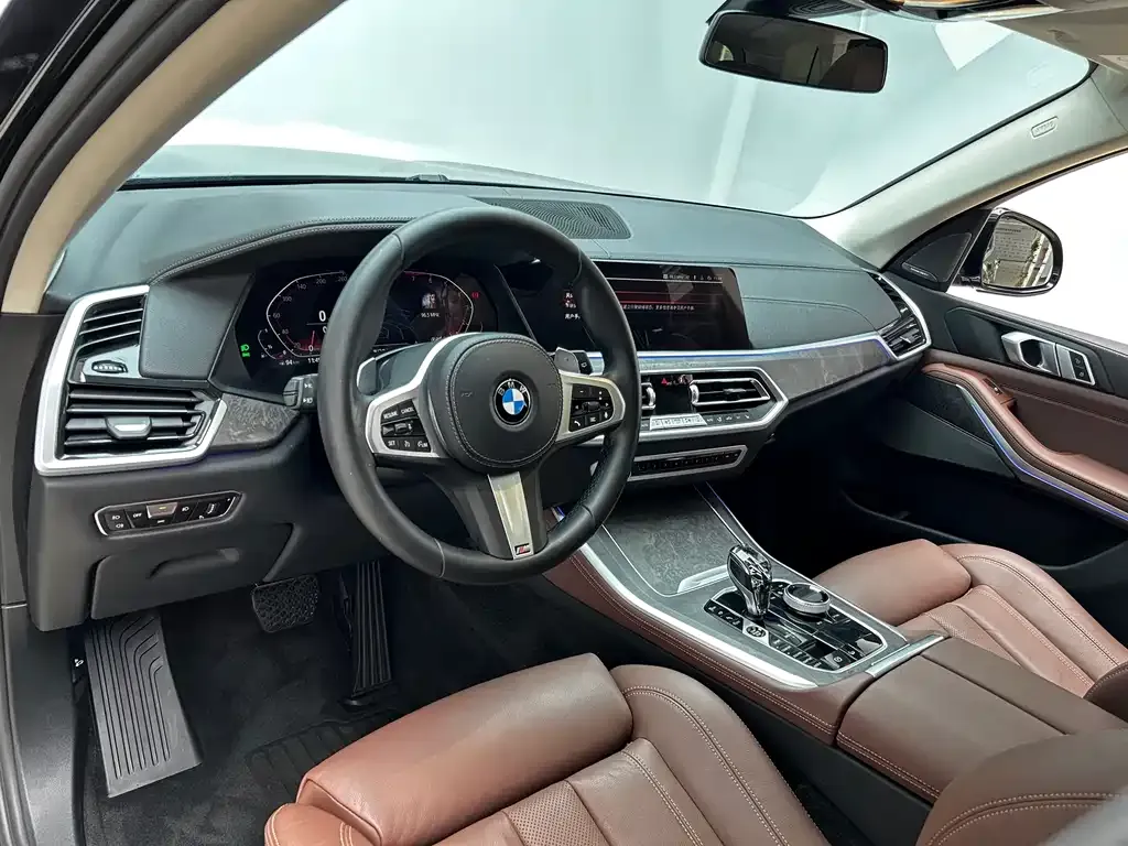 BMW X5 (Import) — фото 9