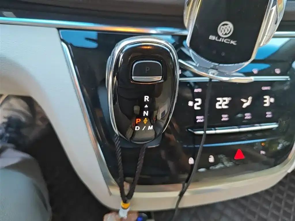 Buick GL8 2022 из CN, фото 7