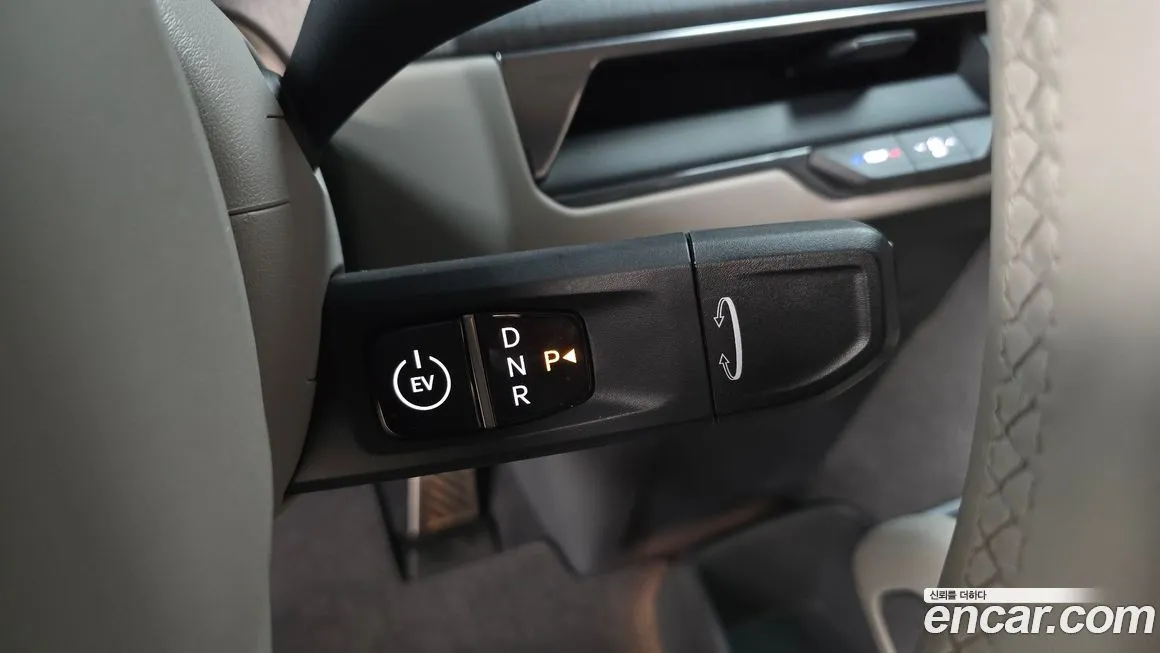 Kia EV9 2024 из KR, фото 9