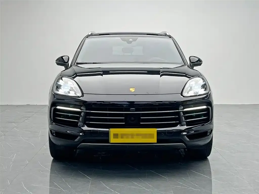 Porsche Cayenne Hybrid 2021 из CN, фото 2