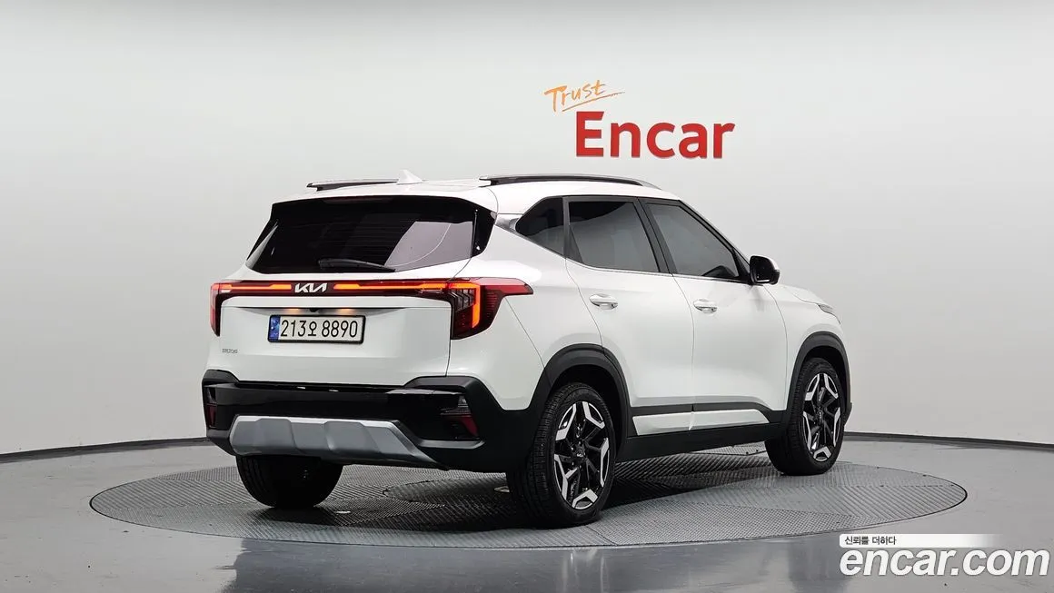Kia Seltos 2023 из KR, фото 2