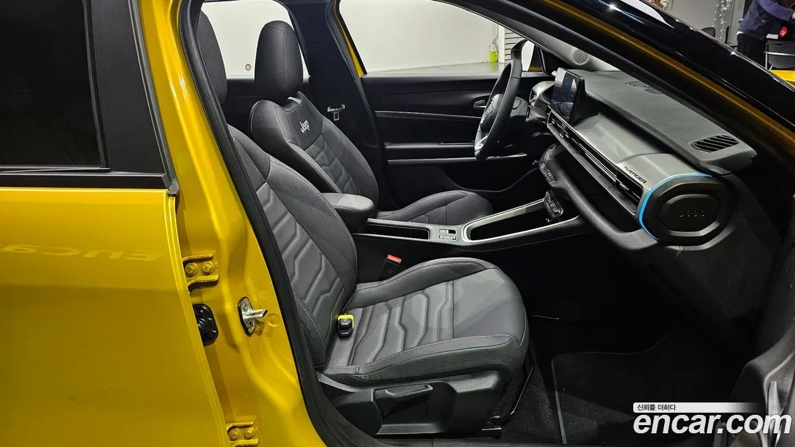 Jeep Avenger 2024 из KR, фото 10