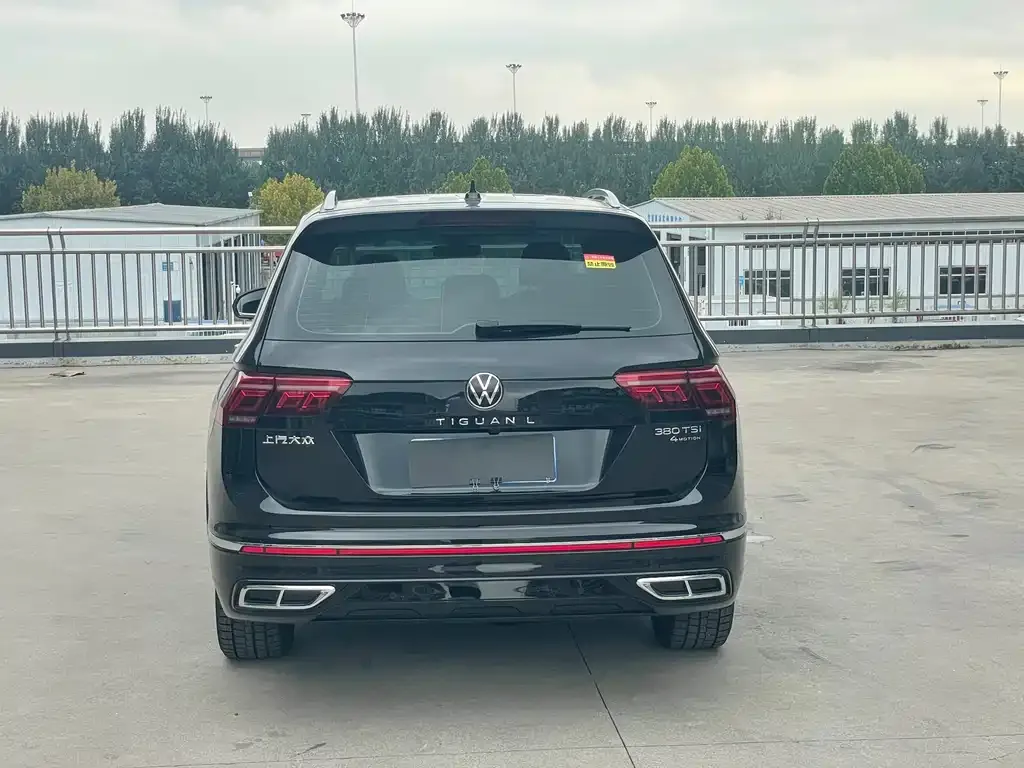 Volkswagen Tiguan L 2023 из CN, фото 4