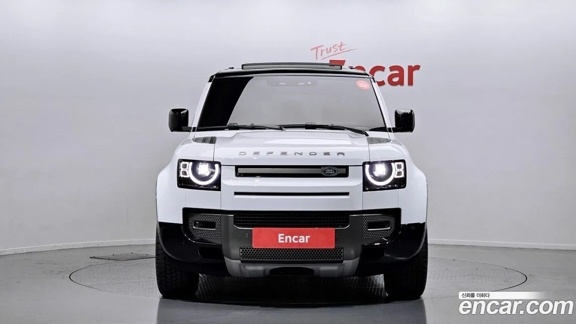 Land Rover Defender 2024 из KR, фото 3