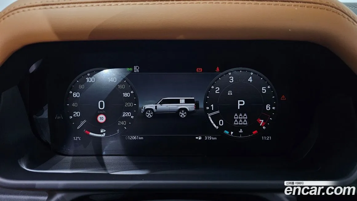 Land Rover Defender 2024 из KR, фото 8