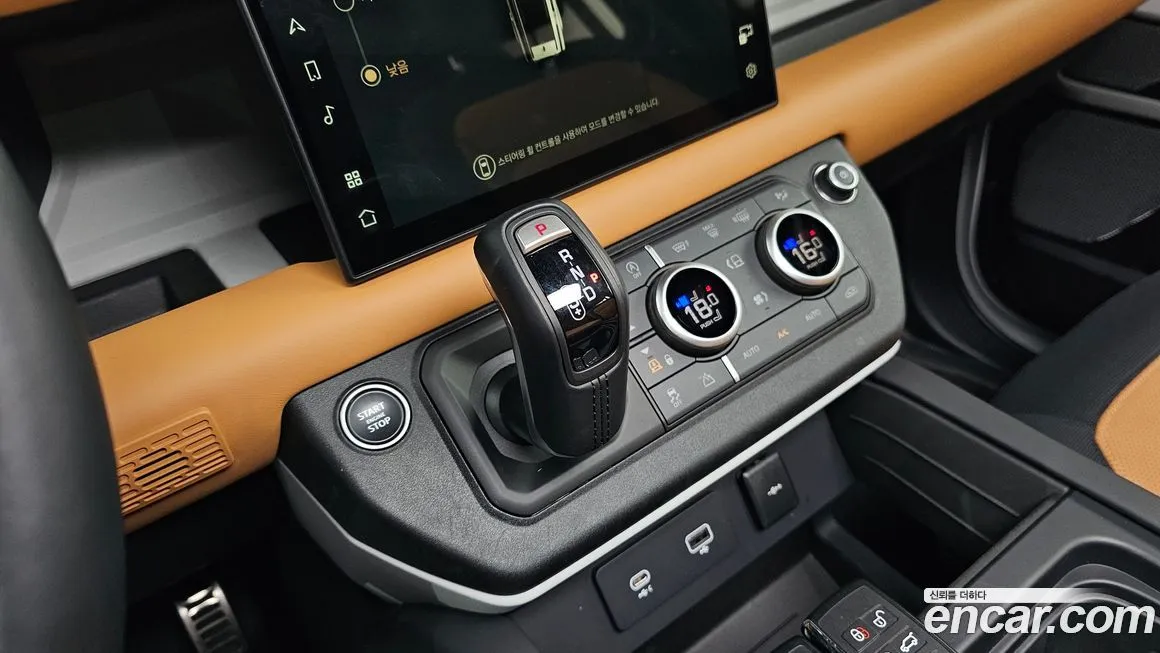 Land Rover Defender 2024 из KR, фото 9