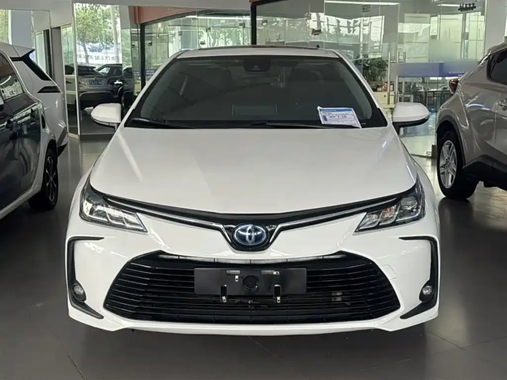 Toyota Corolla 2023 из CN, фото 4