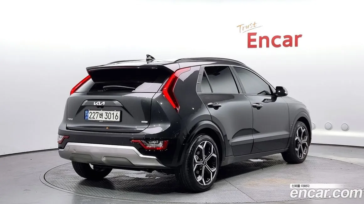 [object Object] Niro 2023 из KR, фото 2