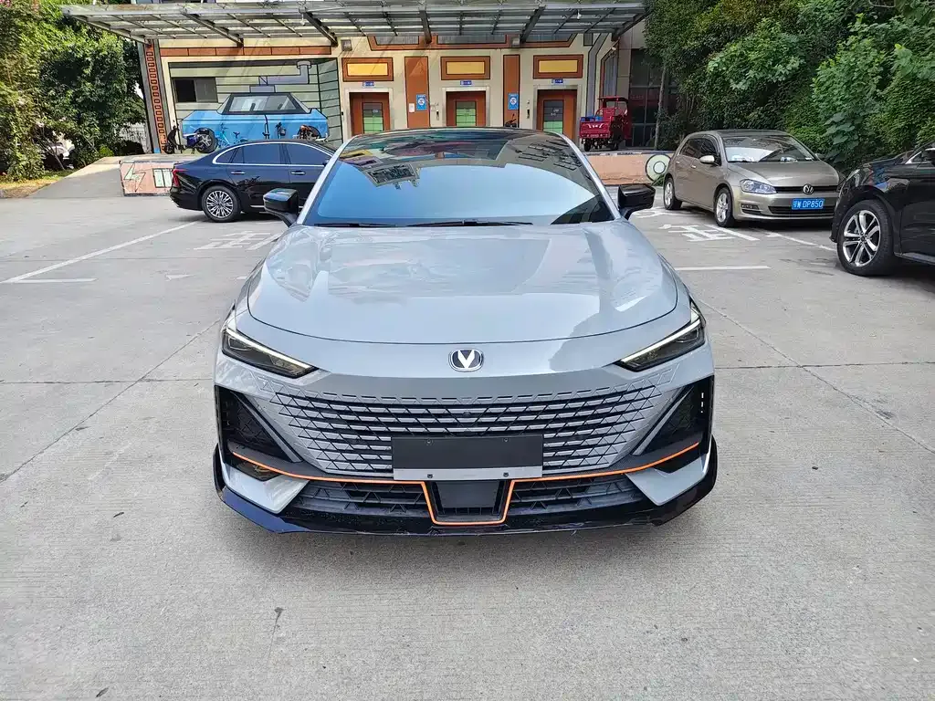 Changan UNI-V 2022 из CN, фото 2