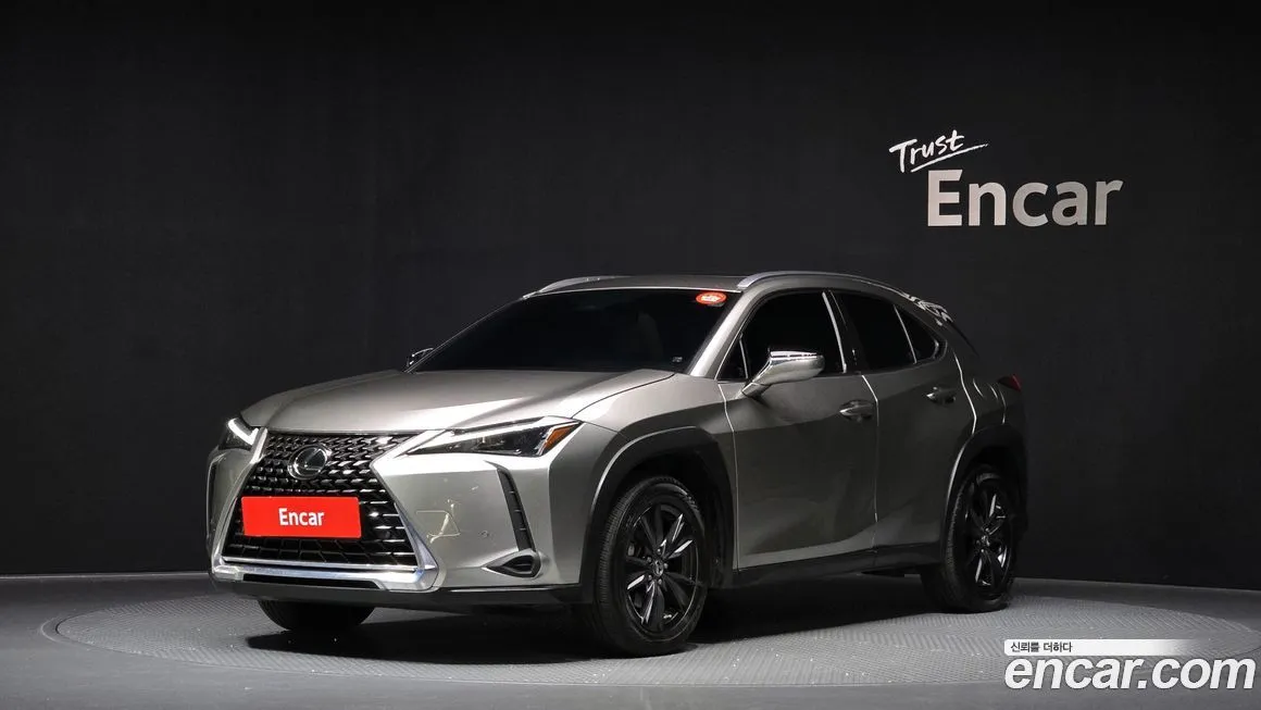 Lexus UX 2023 из KR, фото 1