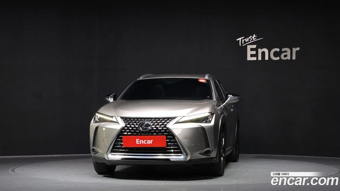 Lexus UX 2023 из KR, фото 3