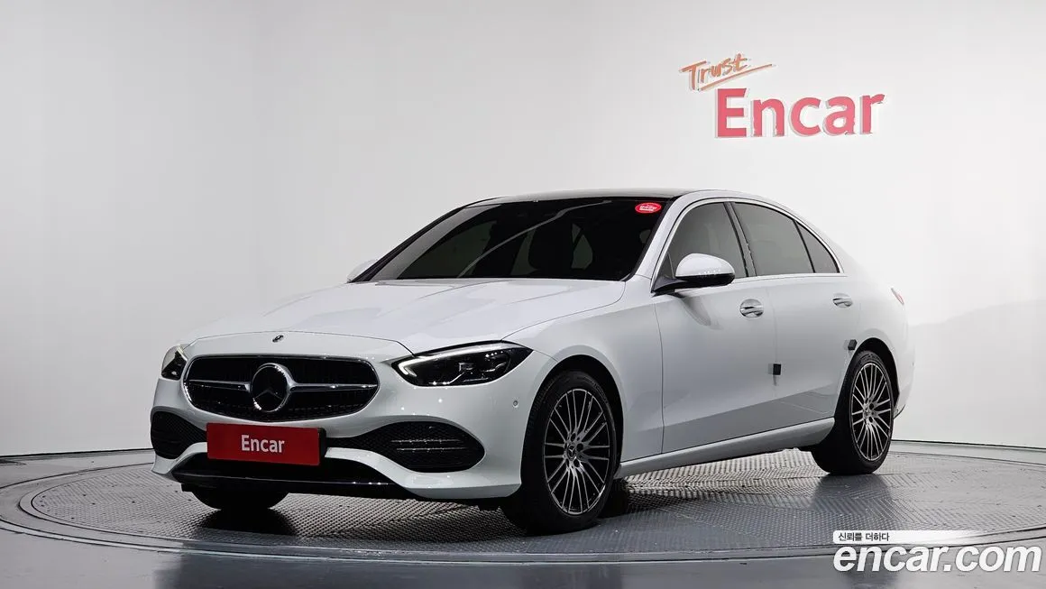 Mercedes-Benz C-Class — фото 1