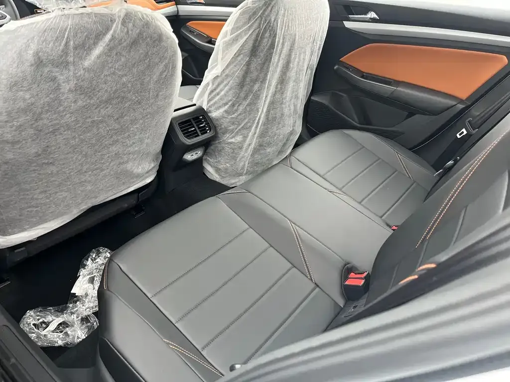 Volkswagen Bora 2025 из CN, фото 5