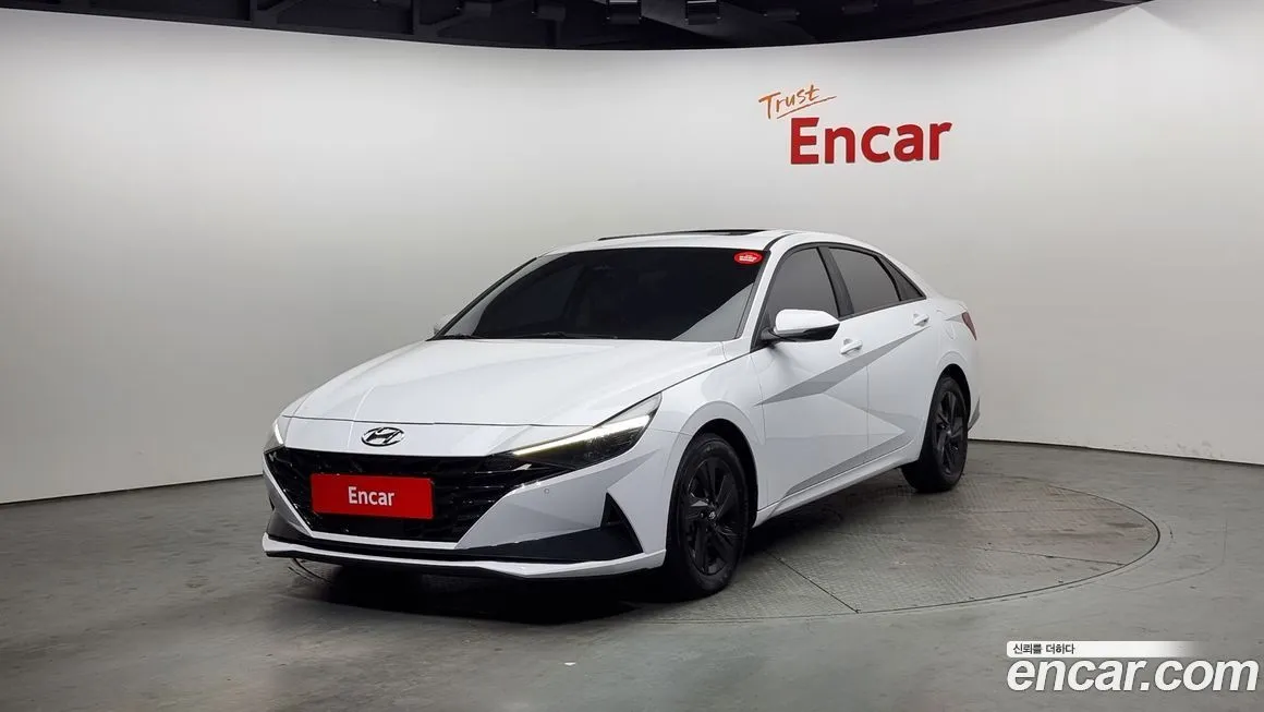 Hyundai AVANTE 2023 из KR, фото 1